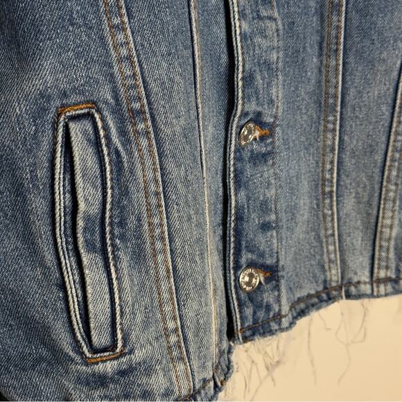 MANGO Denim Oversized Raw Hem Jacket Size L - Picture 4 of 6